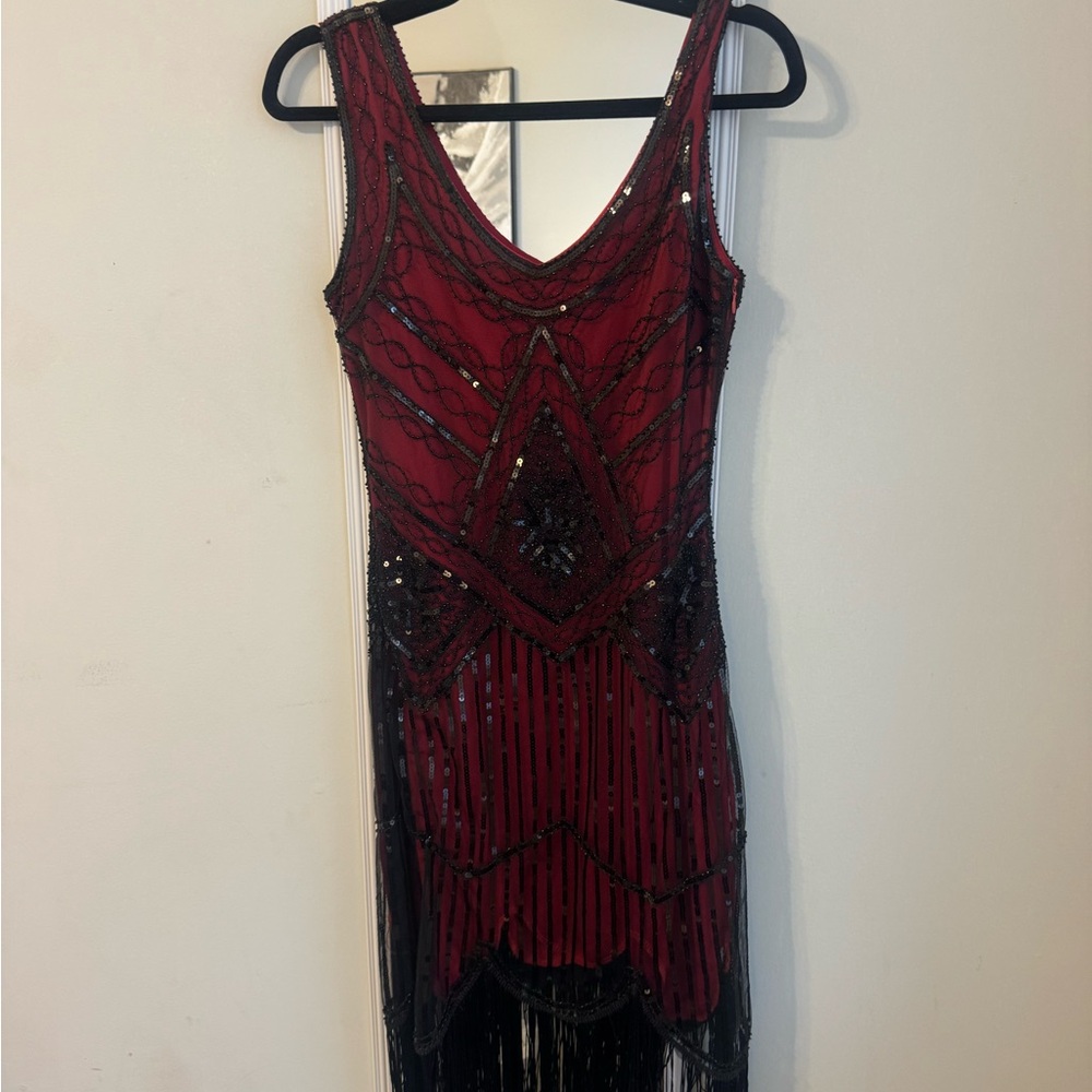 Chic Asymmetrical Red and Black Dress